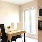 Guestready - Lovely Apartment With Balcony